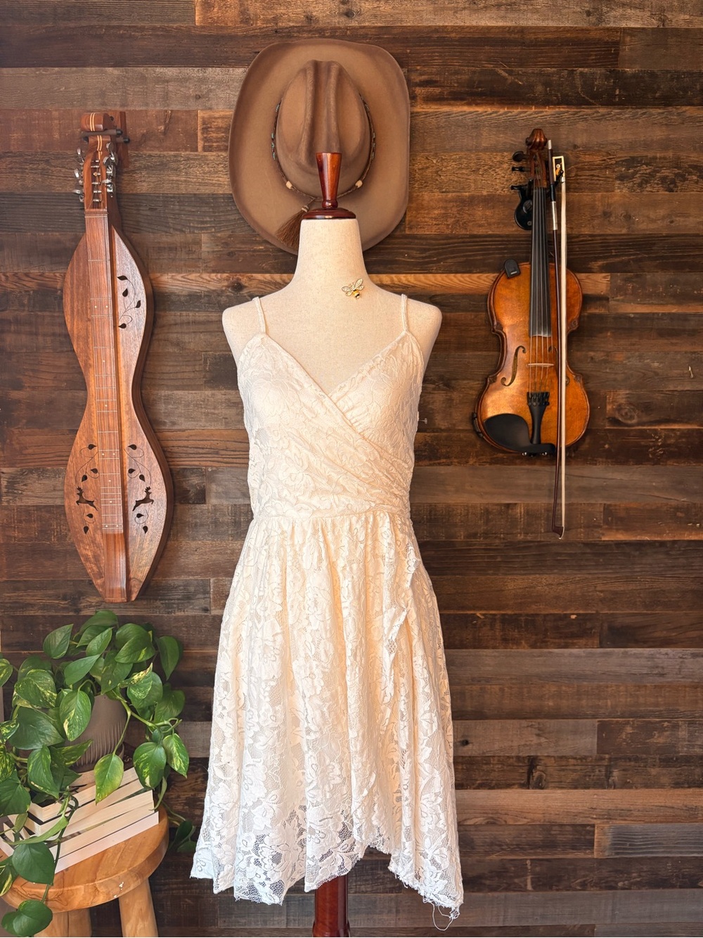 Rustic Lace Mini Dress - Picture 2 of 5
